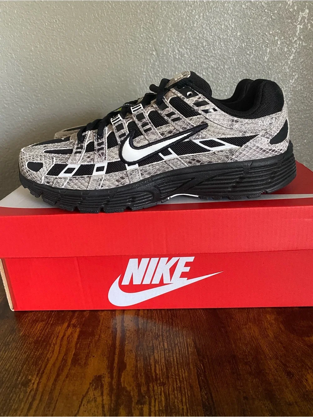 New SPECIAL EDITION Nike P-6000 Snakeskin